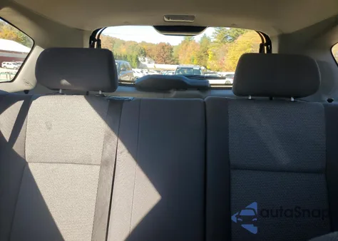 2006 Pontiac Vibe из США, поврежденный, VIN 5Y2SL65846Z451955